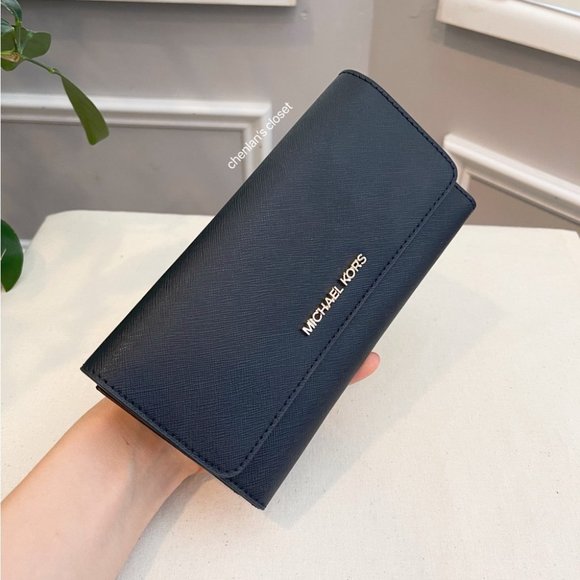 🎀NeW! Michael Kors Gilly Drawstring Tote Set - Picture 6 of 9